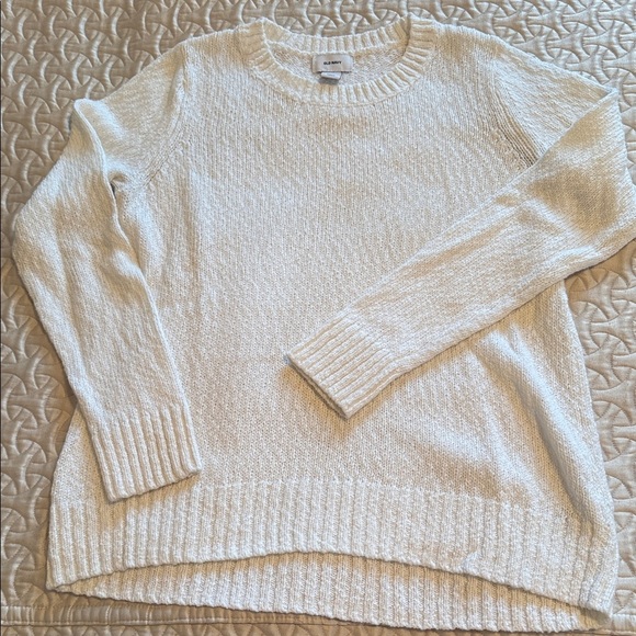 Old Navy Sweaters - Old Navy Lightweight Crew Neck White Pullover Sweater Small
